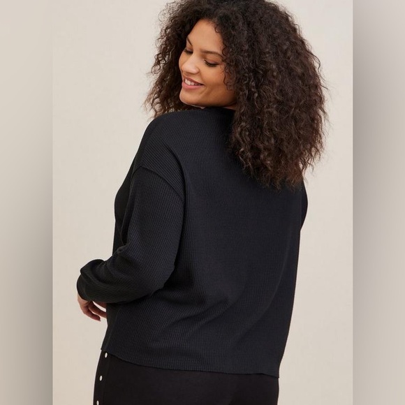 Torrid Rolling Stones Waffle Crop Long Sleeve Tee NWT - Picture 4 of 8